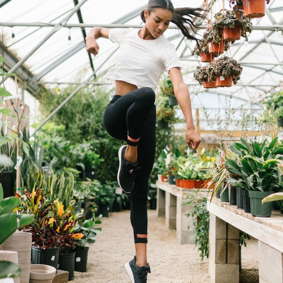 Black Strap Deluxe Hi-Rise 7/8 24" - Picture 3 of 7